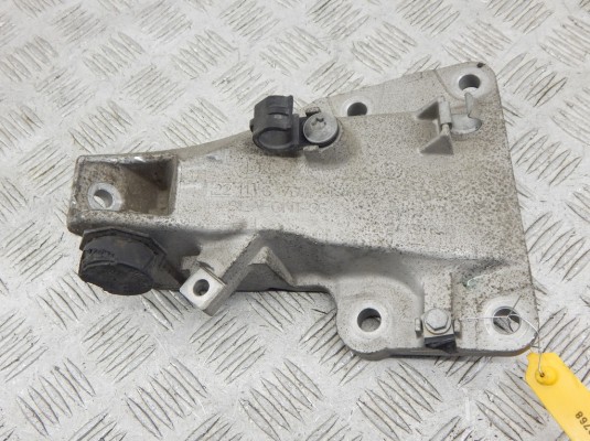 Кронштейн двигателя BMW 3-series (E90/91/92) 22 11 6 760 315 Кронштейн двигателя BMW 3-series (E90/91/92) 22 11 6 760 315