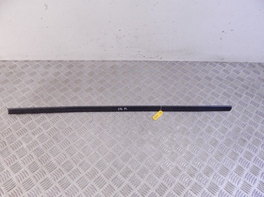 Молдинг двери передней левой BMW 3-series (E46) 51 13 8 208 449