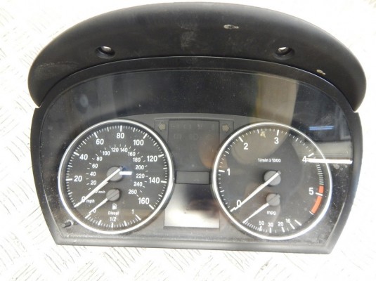 Щиток приборов (приборная панель) BMW 3-series (E90/91/92) 62 10 9 166 849