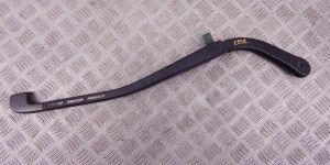 Щеткодержатель (поводок стеклоочистителя, дворник) BMW 3-series (E90/91/92) 61 61 7 171 641