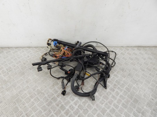 Проводка двигателя BMW 5-series (E39) 12 51 1 439 183 Проводка двигателя BMW 5-series (E39) 12 51 1 439 183