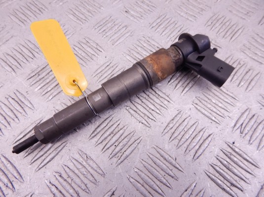 Форсунка BMW X3-series (E83) 13 53 7 792 721