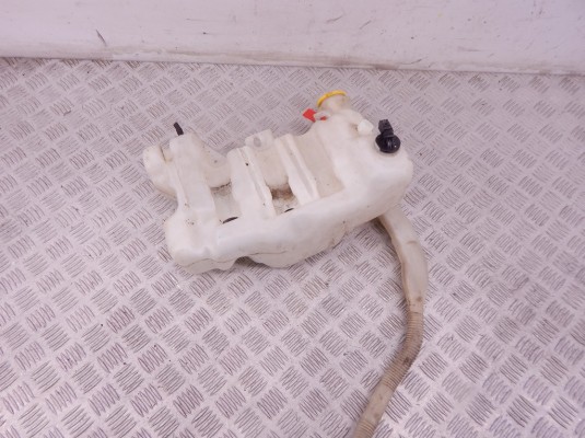 Бачок омывателя BMW 5-series (E39) 61 67 8 364 941