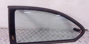 Стекло кузовное боковое левое BMW 3-series (E46) 51 36 8 250 335 Стекло кузовное боковое левое BMW 3-series (E46) 51 36 8 250 335
