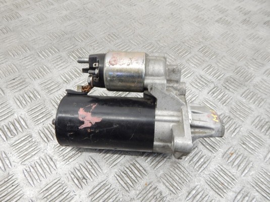 Стартер BMW 1-series (E87) 21 41 7 796 892 Стартер BMW 1-series (E87) 21 41 7 796 892