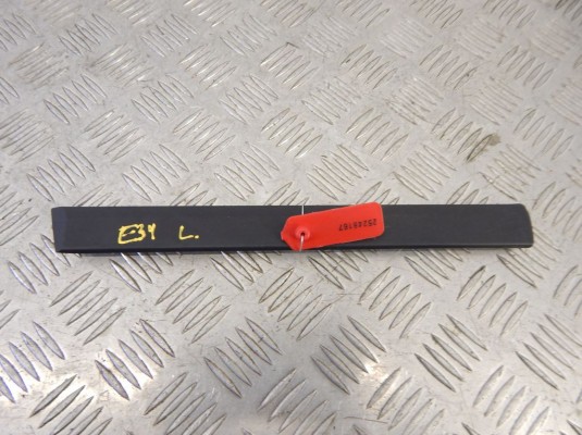 Молдинг крыла переднего левого BMW 5-series (E34) 51 13 1 944 941