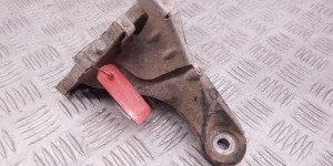 Кронштейн двигателя BMW 3-series (E46) 22 11 6 753 296