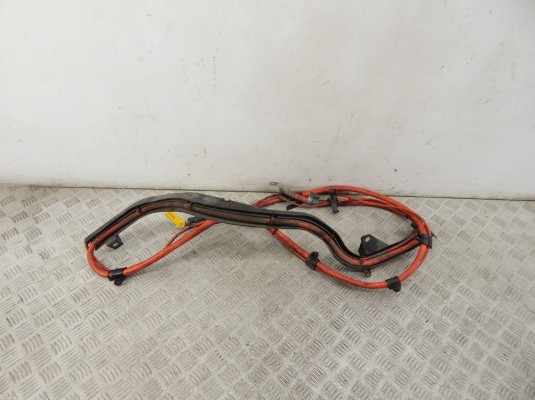 Плюсовой провод аккумулятора BMW 1-series (E87) 61 12 9 125 033 Плюсовой провод аккумулятора BMW 1-series (E87) 61 12 9 125 033