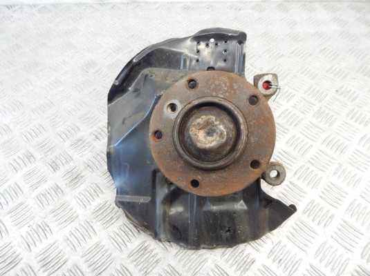 Ступица передняя левая BMW 3-series (E46) 31 21 1 096 429