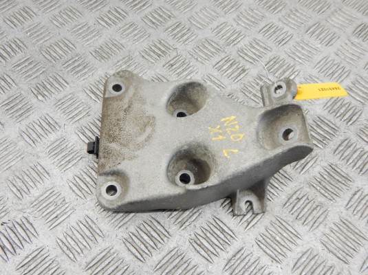 Кронштейн двигателя BMW X1-series (E84) 22 11 6 788 357