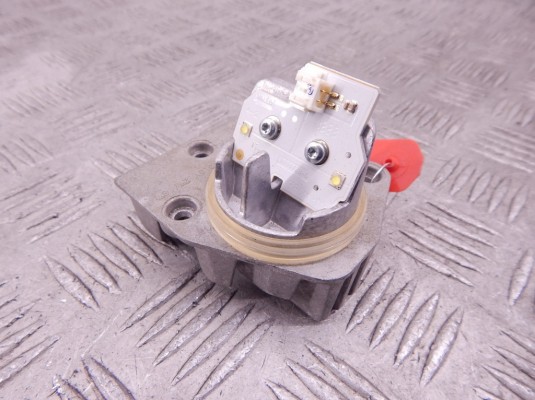 Блок розжига LED BMW X1-series (E84) 63 11 7 374 597 Блок розжига LED BMW X1-series (E84) 63 11 7 374 597