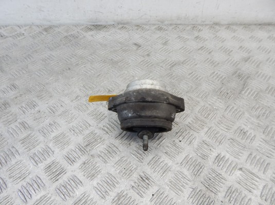Подушка крепления двигателя BMW X5-series (E53) 22 11 6 758 430