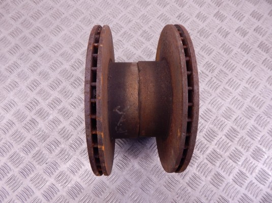 Диск тормозной передний BMW 5-series (E39) 34 11 6 767 061