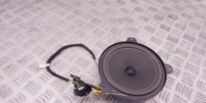 Динамик двери передней правой BMW 3-series (E46) 65 13 8 368 233