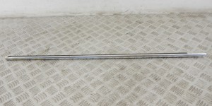 Молдинг стекла двери передней левой наружный BMW 5-series (E39) Молдинг стекла двери передней левой наружный BMW 5-series (E39)