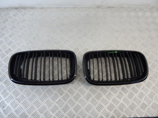 Решетка радиатора BMW X5-series (E70)
