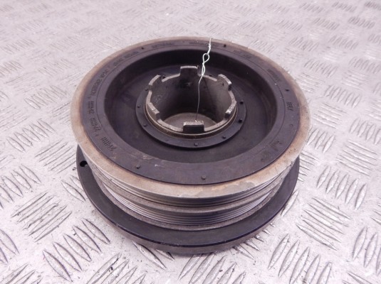 Шкив коленвала BMW 3-series (E46) Шкив коленвала BMW 3-series (E46)