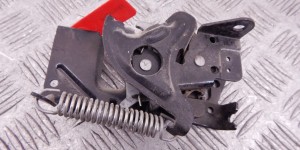 Замок капота BMW 3-series (F30/31) 51 23 4 895 376 Замок капота BMW 3-series (F30/31) 51 23 4 895 376