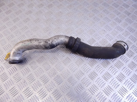 Патрубок интеркулера BMW 3-series (E46) 11 61 7 786 865