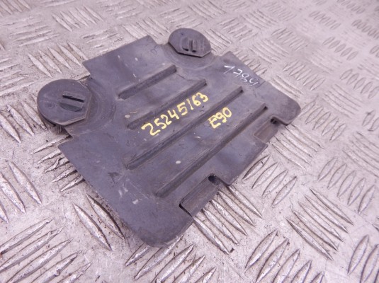 Защита арок передняя левая (подкрылок) BMW 3-series (E90/91/92) 51 71 7 143 849 Защита арок передняя левая (подкрылок) BMW 3-series (E90/91/92) 51 71 7 143 849