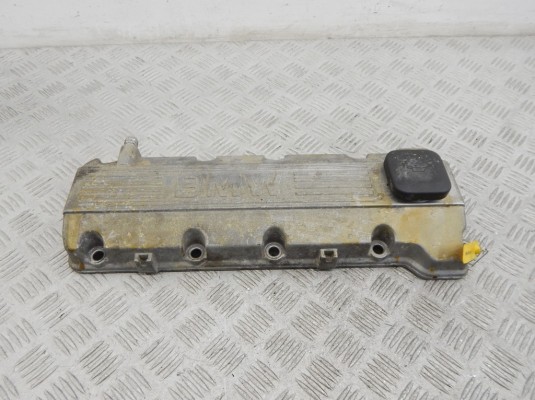 Клапанная крышка BMW 3-series (E36) 11 12 1 739 645
