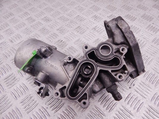 Корпус масляного фильтра BMW X5-series (E53) 11 42 7 805 408