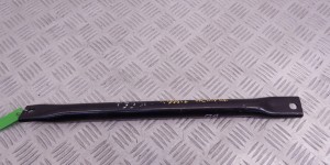 Распорная планка BMW 3-series (E90/91/92) 51 71 7 180 318