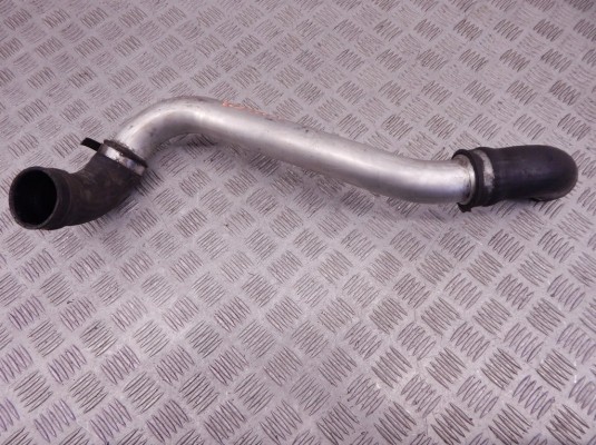 Патрубок интеркулера BMW 5-series (E39) 11 61 2 247 903