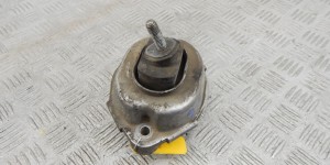 Подушка крепления двигателя BMW X5-series (E53) 22 11 6 758 444