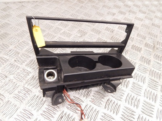 Подстаканник BMW 5-series (E39) 51 16 8 159 694