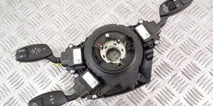 SZL (Коммутационный центр в рулевой колонке) BMW 5-series (E60/61) 61 31 9 170 226 SZL (Коммутационный центр в рулевой колонке) BMW 5-series (E60/61) 61 31 9 170 226