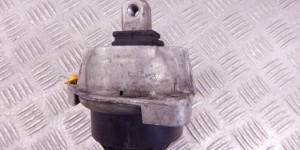 Подушка крепления двигателя BMW 7-series (F01/02) 22 11 6 777 371 Подушка крепления двигателя BMW 7-series (F01/02) 22 11 6 777 371