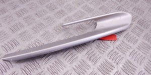 Заглушка (решетка) в бампер передний BMW 3-series (F30/31) 51 11 7 279 695 Заглушка (решетка) в бампер передний BMW 3-series (F30/31) 51 11 7 279 695