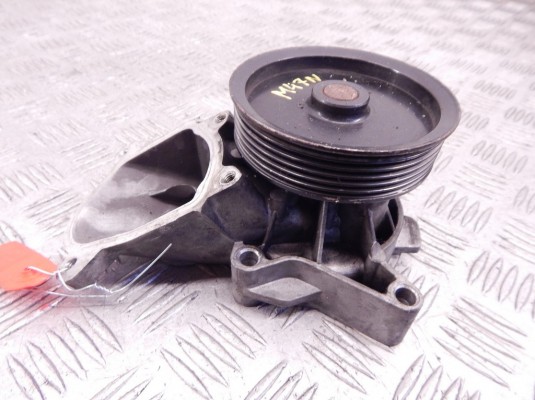 Помпа BMW 3-series (E46) 11 51 7 806 349