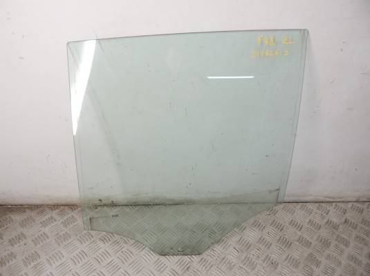 Стекло двери задней левой BMW X1-series (F48)