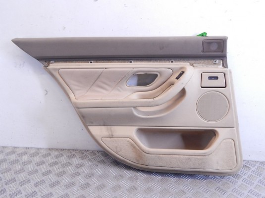 Обшивка двери задней левой (дверная карта) BMW 7-series (E38) 51 42 8 182 077