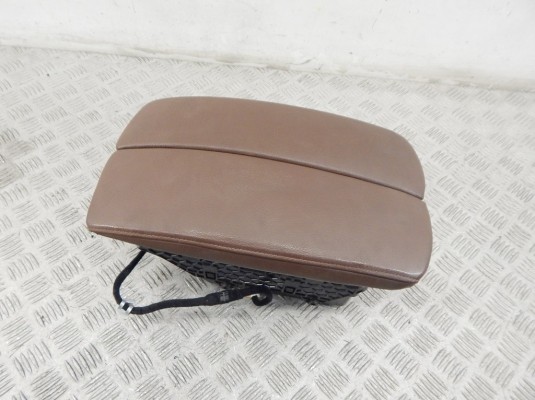 Подлокотник BMW X5-series (E70) 51 16 6 969 543 Подлокотник BMW X5-series (E70) 51 16 6 969 543