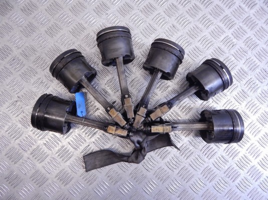 Поршень BMW X5-series (E53) 11 25 7 786 453