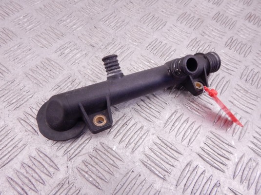 Трубка охлаждающей жидкости пластиковая BMW 3-series (E36) 11 53 1 714 738 Трубка охлаждающей жидкости пластиковая BMW 3-series (E36) 11 53 1 714 738