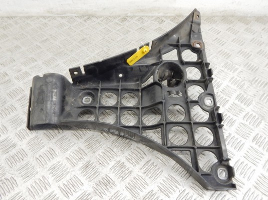 Кронштейн крепления бампера заднего BMW 5-series (E60/61) 51 12 7 033 715