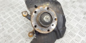 Ступица передняя правая BMW 3-series (E46) 31 21 1 096 430