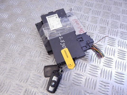 Блок управления двигателем BMW 5-series (E60/61) 13 61 8 506 199