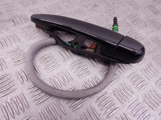 Ручка наружная задняя левая BMW 3-series (E46) 51 21 8 253 455