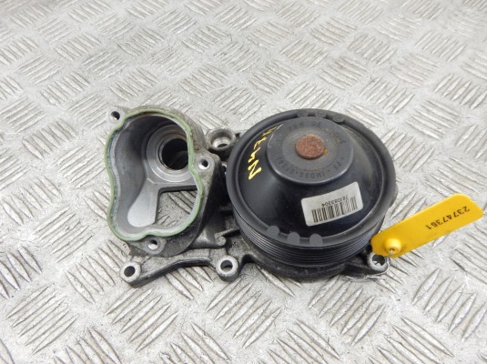 Помпа BMW 3-series (F30/31) 11 51 7 810 833