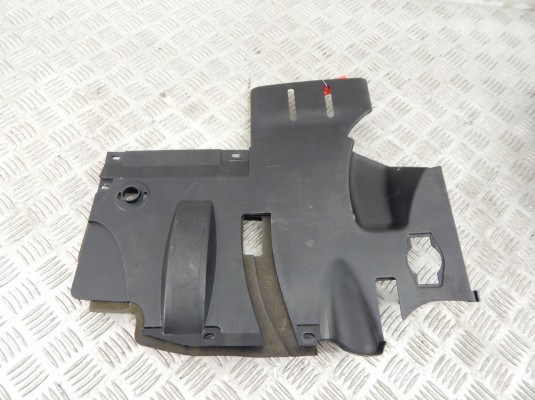 Кожух рулевой колонки BMW 5-series (E39) 51 45 8 233 510