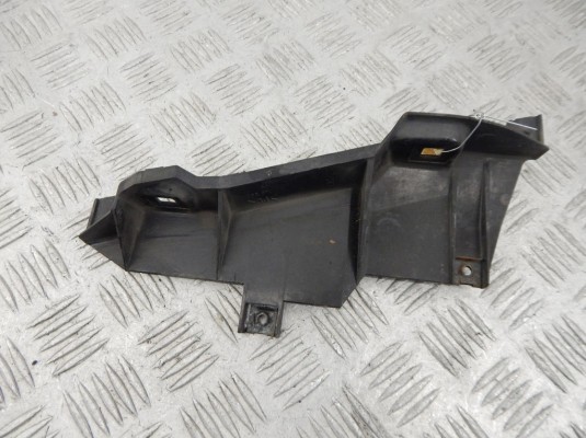 Крепление фары правой BMW 5-series (E39) 63 12 8 362 442