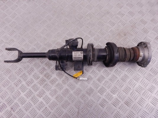 Амортизатор передний левый BMW 7-series (F01/02)