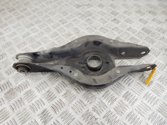 Рычаг задний правый BMW 3-series (F30/31) 33 32 6 867 540 Рычаг задний правый BMW 3-series (F30/31) 33 32 6 867 540