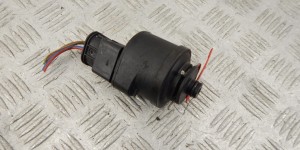 Подогрев топливного фильтра BMW 5-series (E60/61) 13 32 8 517 897