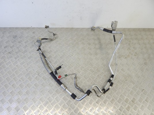 Трубка кондиционера BMW 3-series (E90/91/92) 64 53 6 952 992 Трубка кондиционера BMW 3-series (E90/91/92) 64 53 6 952 992